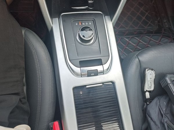 Land Rover Discovery Sport 2018, 108400 км, за 13571 USD - фото 17