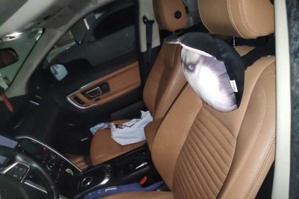 Land Rover Discovery Sport 2018, 176800 км, за 11489 USD - фото 16