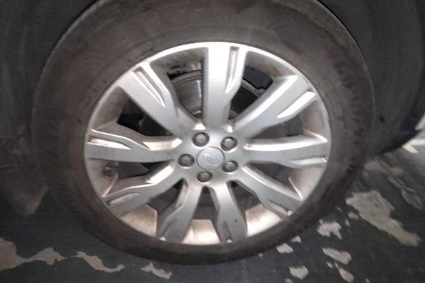 Land Rover Discovery Sport 2018, 176800 км, за 11489 USD - фото 8