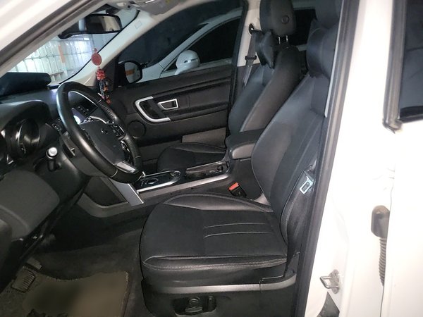 Land Rover Discovery Sport 2018, 43200 км, за 13778 USD - фото 16