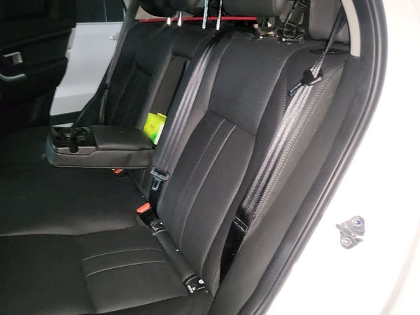 Land Rover Discovery Sport 2018, 43200 км, за 13778 USD - фото 18