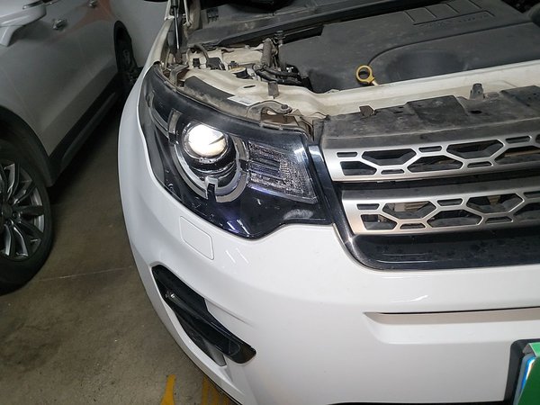 Land Rover Discovery Sport 2018, 43200 км, за 13778 USD - фото 7
