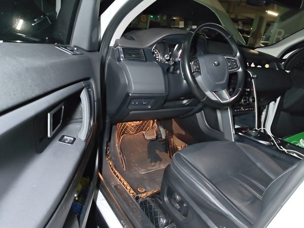 Land Rover Discovery Sport 2018, 69400 км, за 11253 USD - фото 14