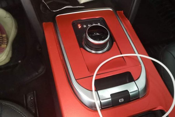 Land Rover Discovery Sport 2019, 25200 км, за 14223 USD - фото 15