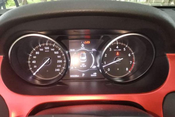 Land Rover Discovery Sport 2019, 25200 км, за 14223 USD - фото 12