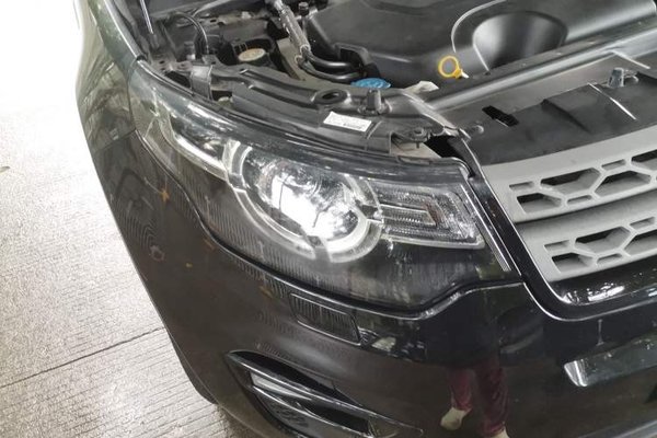 Land Rover Discovery Sport 2019, 25200 км, за 14223 USD - фото 7