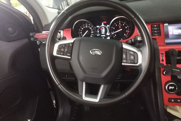 Land Rover Discovery Sport 2019, 25200 км, за 14223 USD - фото 11