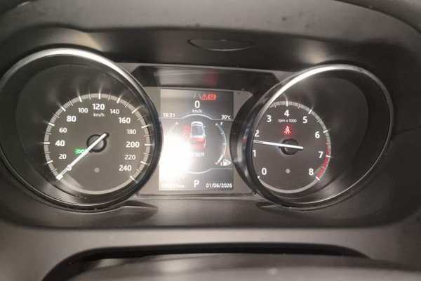 Land Rover Discovery Sport 2019, 106300 км, за 14367 USD - фото 8