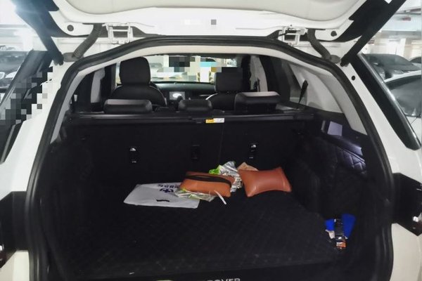 Land Rover Discovery Sport 2019, 106300 км, за 14367 USD - фото 16