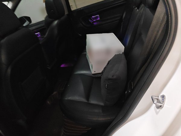 Land Rover Discovery Sport 2019, 118400 км, за 13332 USD - фото 17