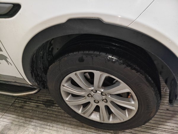 Land Rover Discovery Sport 2019, 118400 км, за 13332 USD - фото 7