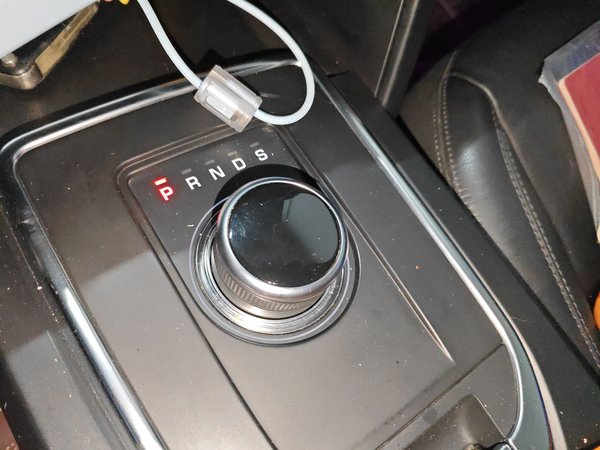 Land Rover Discovery Sport 2019, 118400 км, за 13332 USD - фото 14