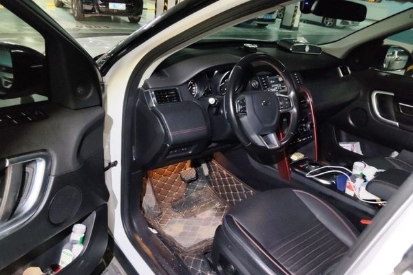 Land Rover Discovery Sport 2019, 64600 км, за 14180 USD - фото 16