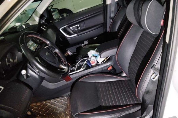 Land Rover Discovery Sport 2019, 64600 км, за 14180 USD - фото 15