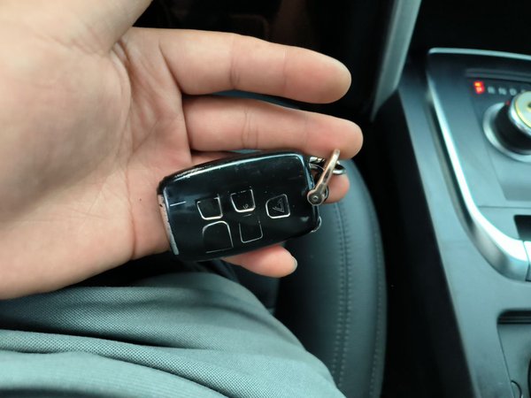 Land Rover Discovery Sport 2019, 88800 км, за 14704 USD - фото 9
