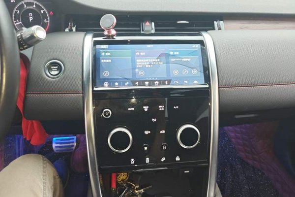 Land Rover Discovery Sport 2020, 62000 км, за 15986 USD - фото 15
