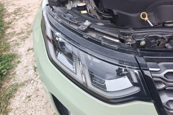 Land Rover Discovery Sport 2020, 62000 км, за 15986 USD - фото 9