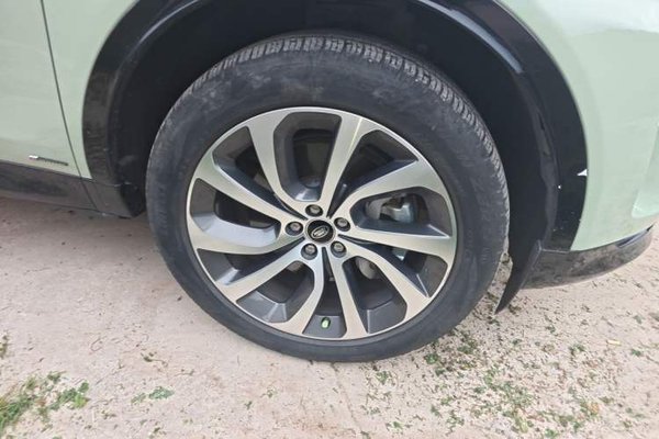Land Rover Discovery Sport 2020, 62000 км, за 15986 USD - фото 10