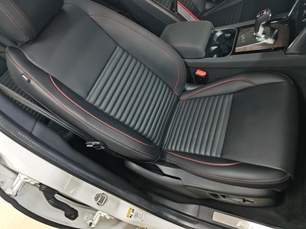 Land Rover Discovery Sport 2020, 63200 км, за 17828 USD - фото 23