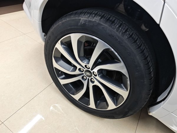 Land Rover Discovery Sport 2020, 63200 км, за 17828 USD - фото 10