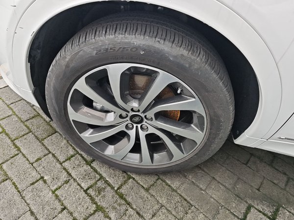 Land Rover Discovery Sport 2020, 75100 км, за 19529 USD - фото 8