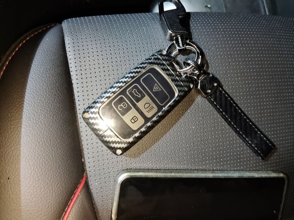 Land Rover Discovery Sport 2021, 39600 км, за 21217 USD - фото 11