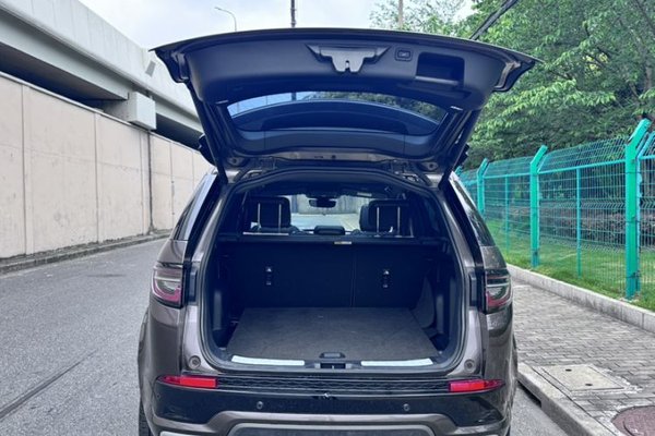 Land Rover Discovery Sport New Energy 2021, 61800 км, за 19279 USD - фото 18