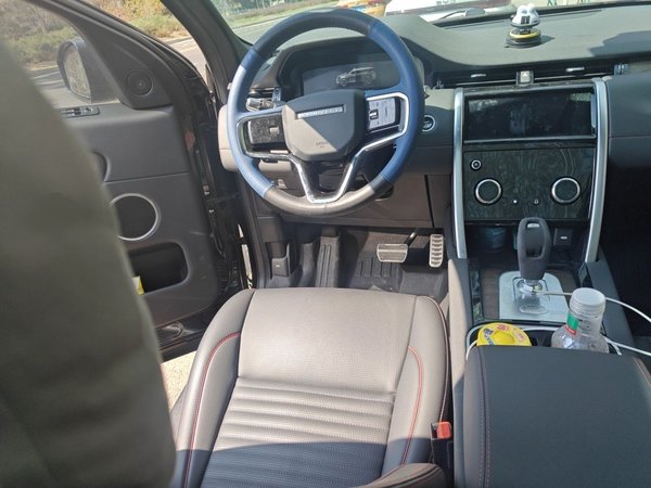 Land Rover Discovery Sport New Energy 2022, 73400 км, за 19054 USD - фото 11