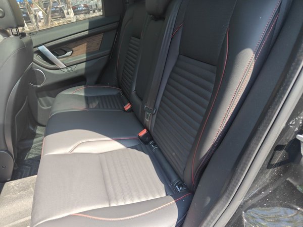 Land Rover Discovery Sport New Energy 2022, 73400 км, за 19054 USD - фото 18