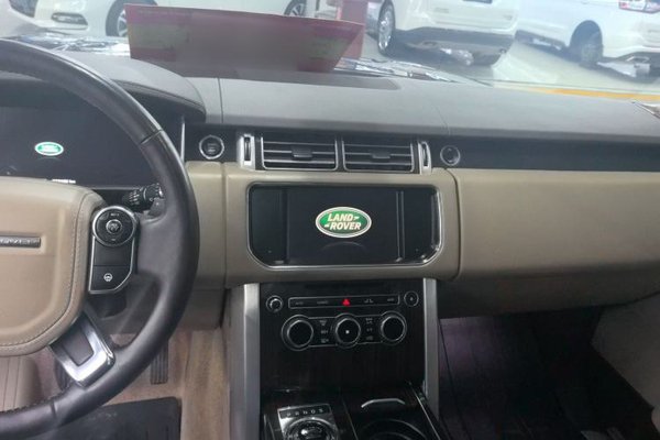 Land Rover Range Rover 2015, 73100 км, за 59355 USD - фото 9