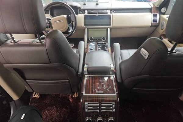 Land Rover Range Rover 2017, 144200 км, за 74447 USD - фото 12