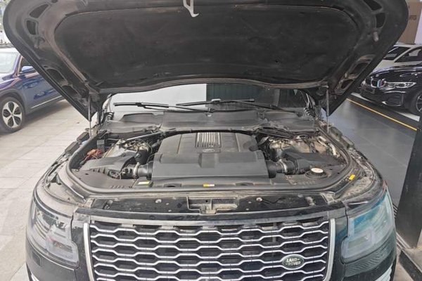 Land Rover Range Rover 2017, 144200 км, за 74447 USD - фото 24