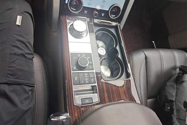 Land Rover Range Rover 2017, 144200 км, за 74447 USD - фото 16