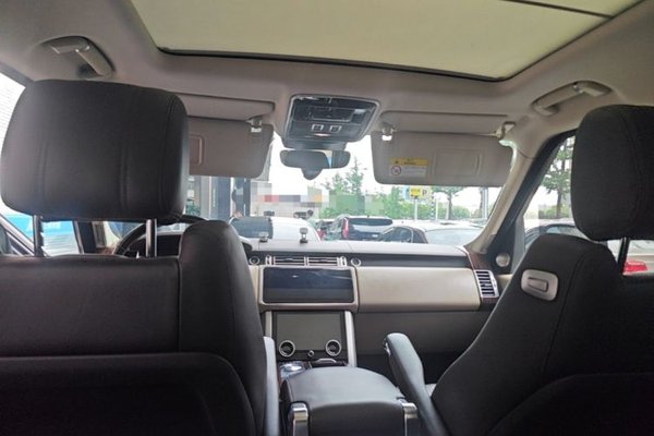 Land Rover Range Rover 2017, 144200 км, за 74447 USD - фото 21