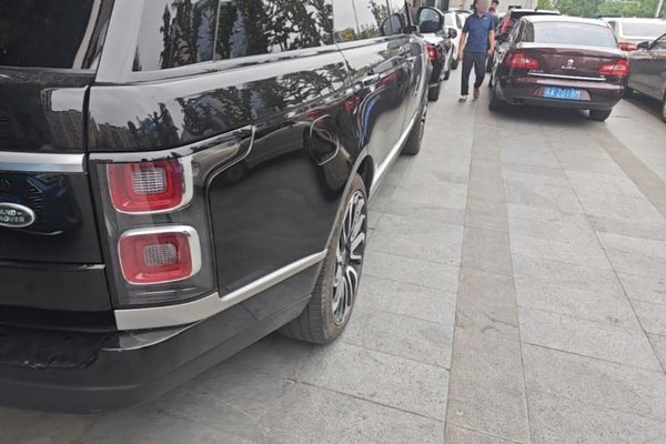 Land Rover Range Rover 2017, 144200 км, за 74447 USD - фото 9