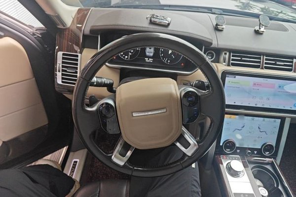 Land Rover Range Rover 2017, 144200 км, за 74447 USD - фото 13