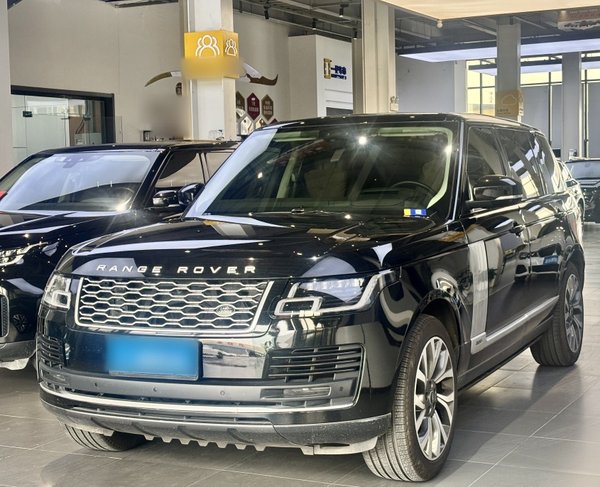 Land Rover Range Rover · 2021 год