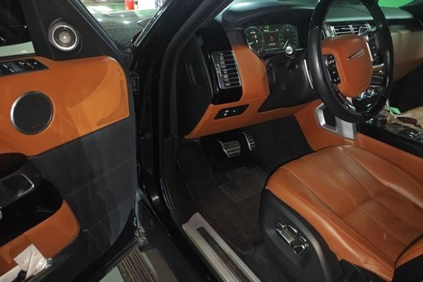 Land Rover Range Rover 2015, 111400 км, за 61822 USD - фото 17
