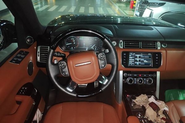 Land Rover Range Rover 2015, 111400 км, за 61822 USD - фото 11