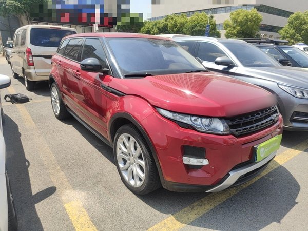 Land Rover Range Rover Evoque 2015, 133700 км, за 9488 USD