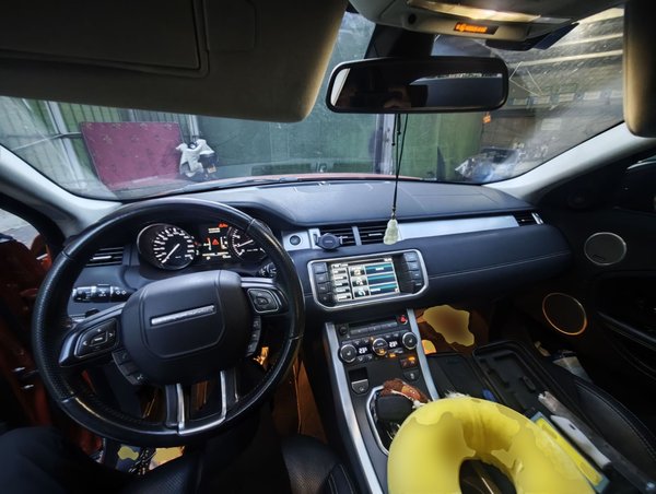 Land Rover Range Rover Evoque 2015, 142300 км, за 7314 USD - фото 10
