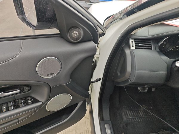 Land Rover Range Rover Evoque 2016, 163100 км, за 11948 USD - фото 21