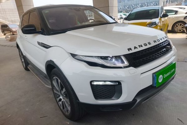 Land Rover Range Rover Evoque 2017, 73400 км, за 9919 USD