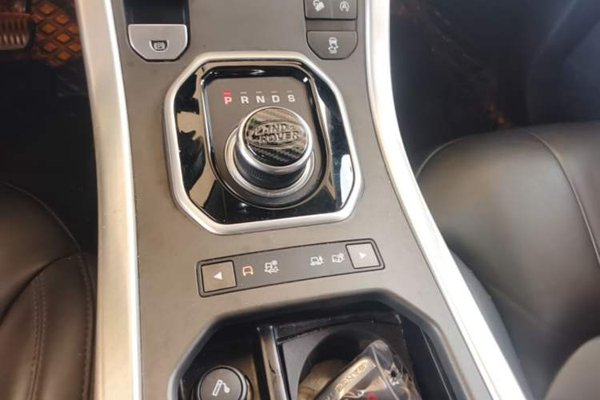 Land Rover Range Rover Evoque 2017, 73400 км, за 9919 USD - фото 22