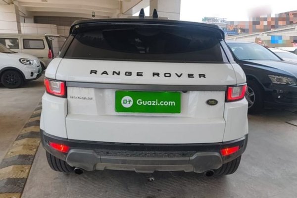 Land Rover Range Rover Evoque 2017, 73400 км, за 9919 USD