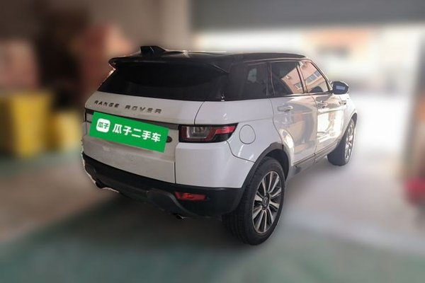 Land Rover Range Rover Evoque 2017, 75300 км, за 12162 USD - фото 6