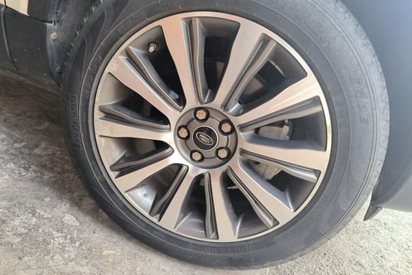 Land Rover Range Rover Evoque 2017, 75300 км, за 12162 USD - фото 8