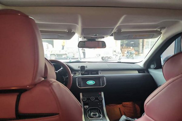 Land Rover Range Rover Evoque 2017, 75300 км, за 12162 USD - фото 15