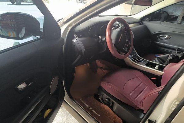 Land Rover Range Rover Evoque 2017, 75300 км, за 12162 USD - фото 19