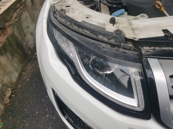 Land Rover Range Rover Evoque 2018, 110300 км, за 12114 USD - фото 7